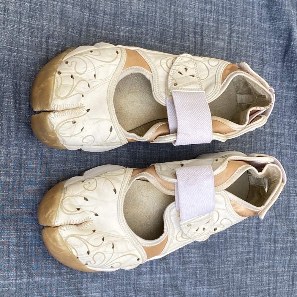 Nike Air Rifts - Women's size 10